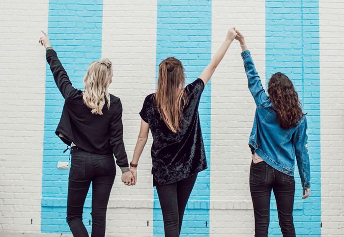 5 Free Activities for Bonding With Your Roommates